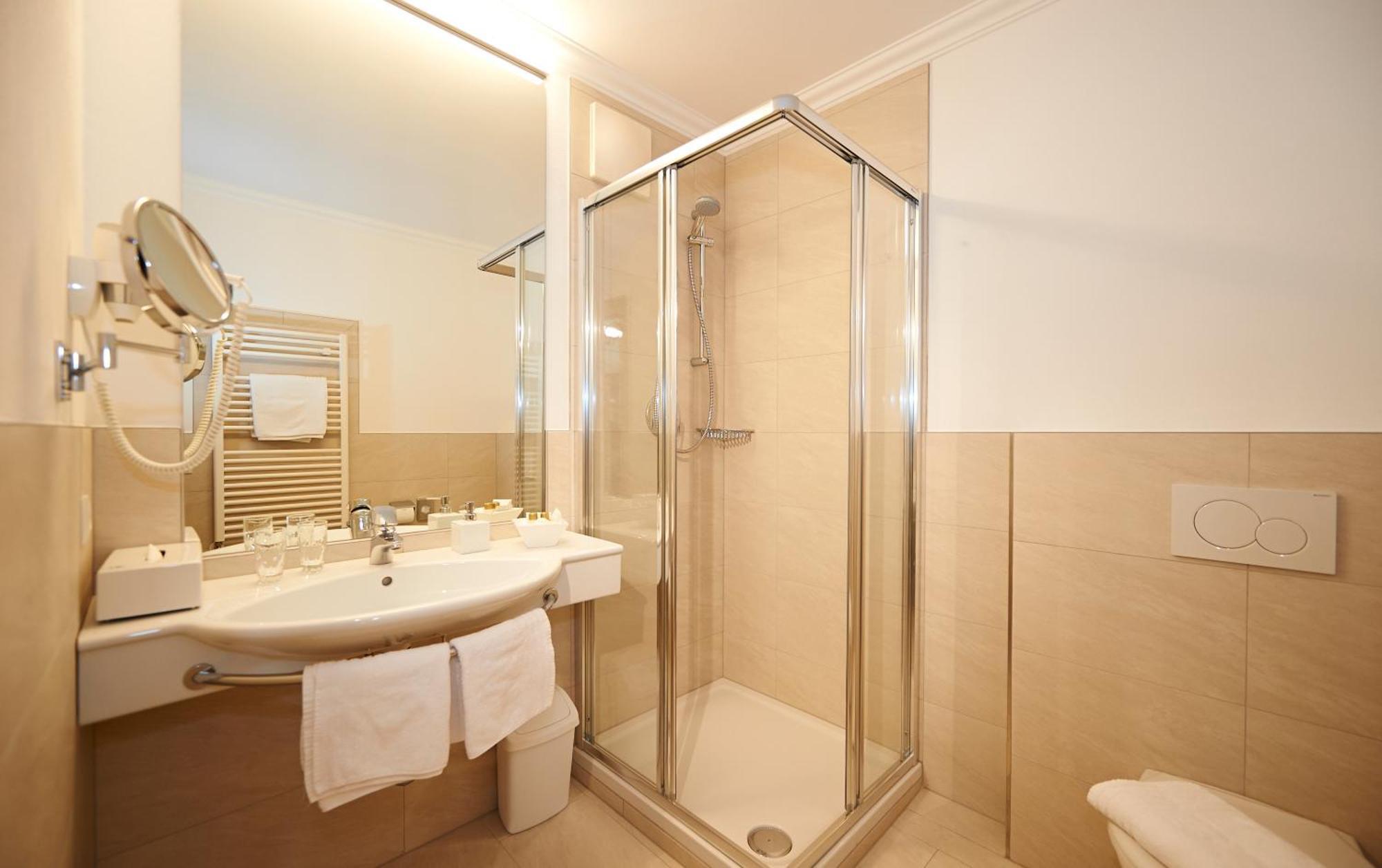 Hotel Waidmannsheil Flachau Rom bilde